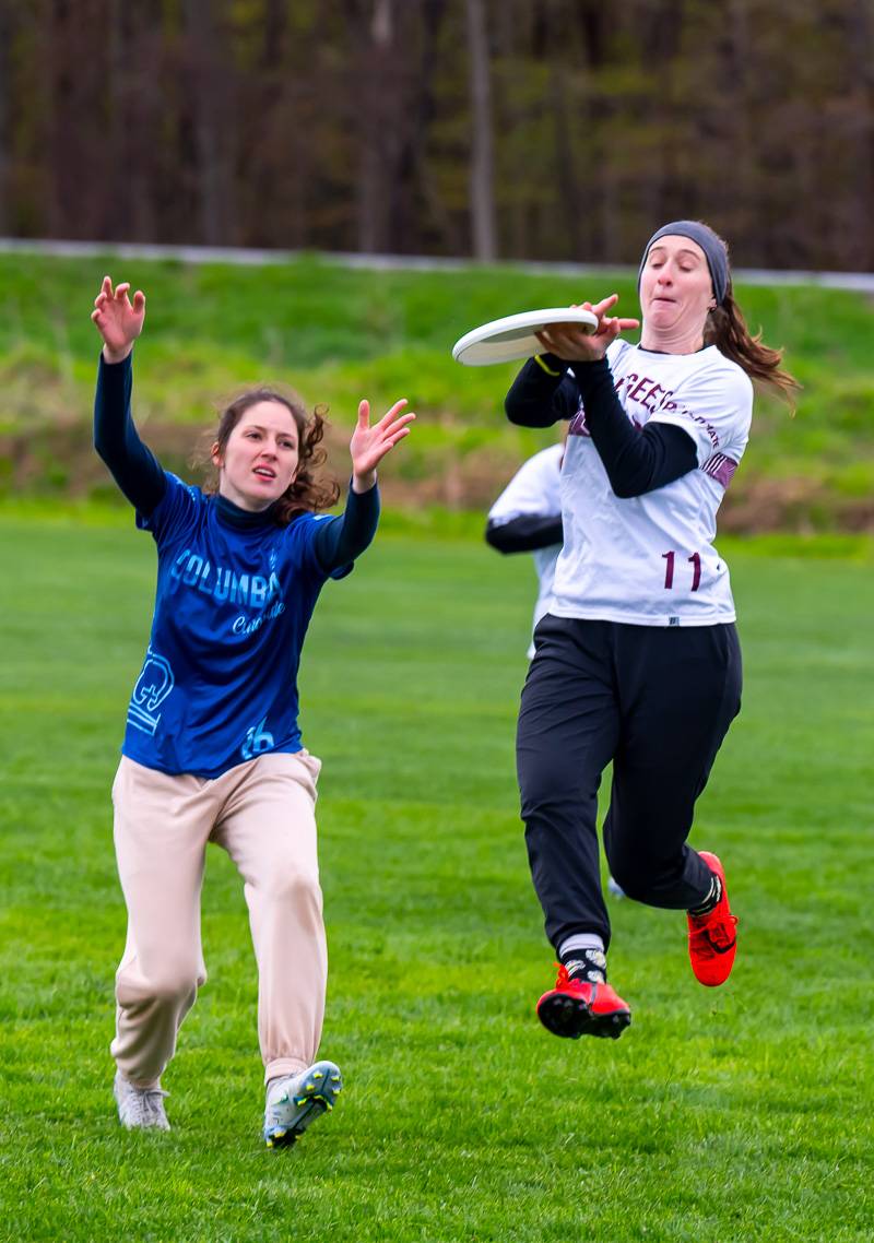 ultimate frisbee football