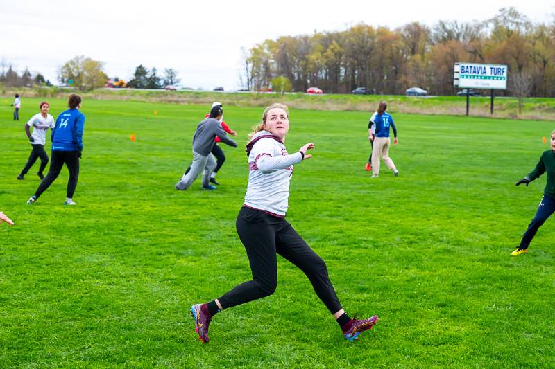 ultimate frisbee football