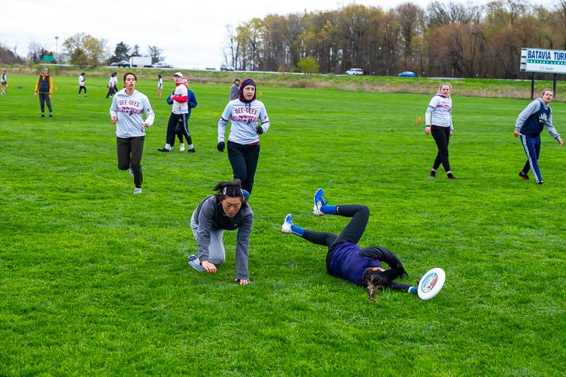 ultimate frisbee football